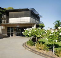 Mayfair Motel - Accommodation Cairns