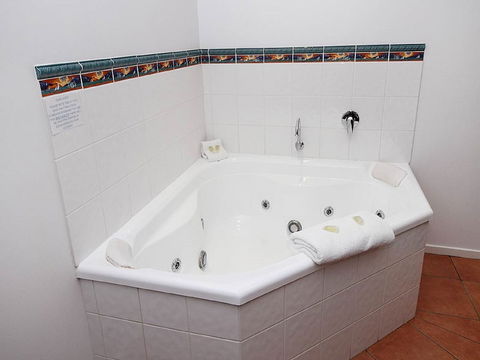 Browns Plains Motor Inn - Accommodation Cairns 2