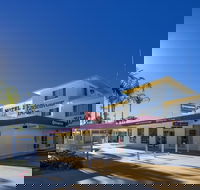 Endeavour Inn - Emu Park - Accommodation Cairns