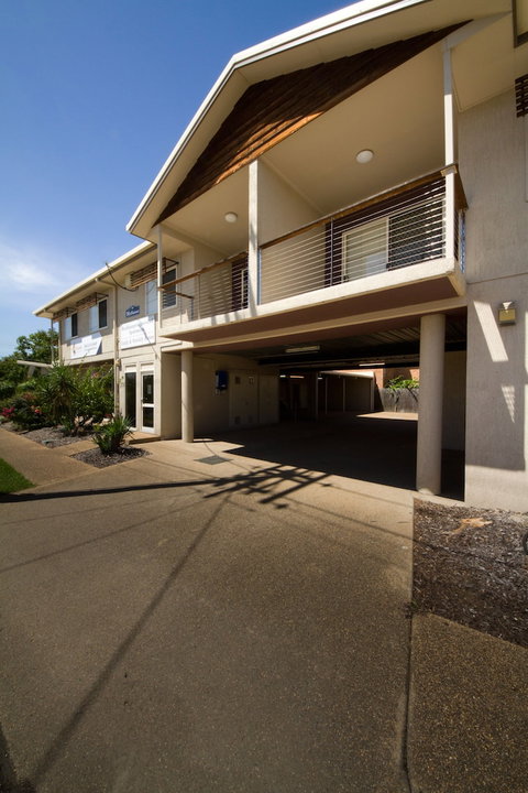 Rockhampton Serviced Apartments - Accommodation Cairns 2