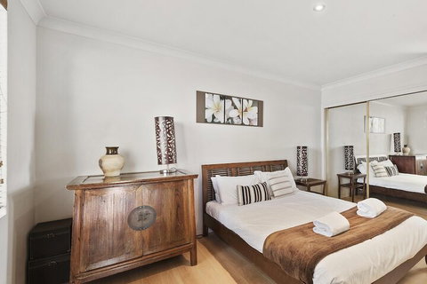 McAuleys Beach House - Accommodation Cairns 6