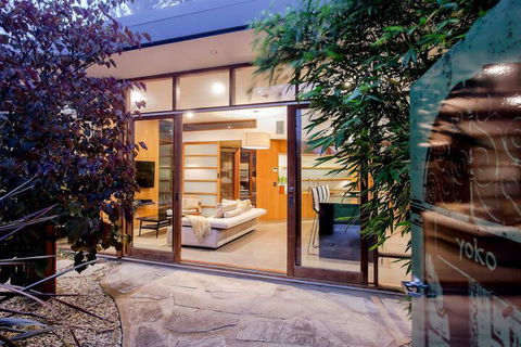 Sticky Rice Villas - Accommodation Cairns 1