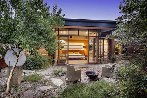 Sticky Rice Villas - Accommodation Cairns 3