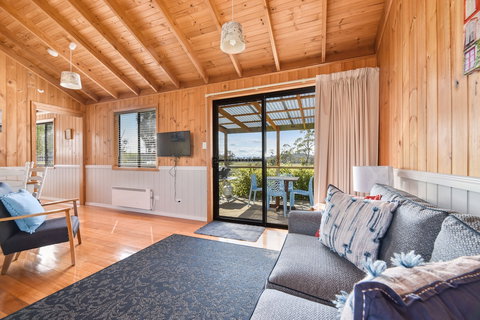 Hazelcreek Cottages - Accommodation Cairns 4