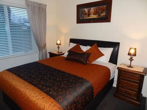 Hahndorf Oak Tree Cottages - Accommodation Cairns 2