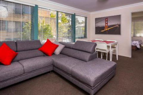 Dowler Apartments Subiaco - Accommodation Cairns 6