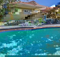 Pacific Waves - Accommodation Cairns