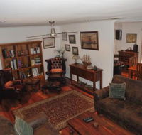 The Pommy Tree - Accommodation Cairns