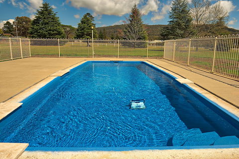 Bushmans Motor Inn - Accommodation Cairns 4