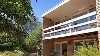 Bayside St Johns Close - Accommodation Cairns 1