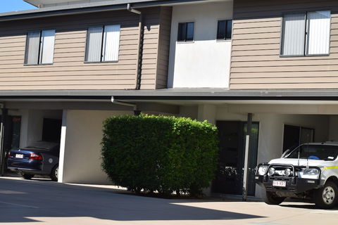 Gladstone Heights Executive Apartments - Accommodation Cairns 1