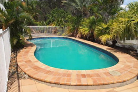 Harbour View Motel - Accommodation Cairns 4