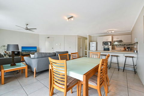 Beachport - Accommodation Cairns 4