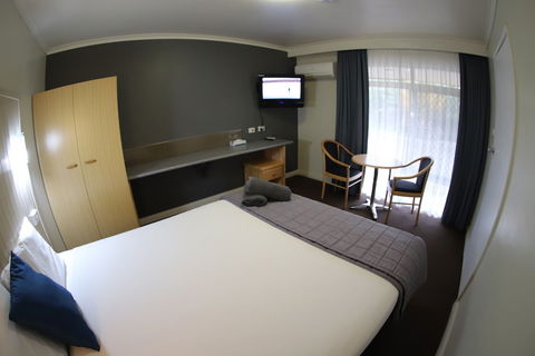 Sleepy Hill Motor Inn - Accommodation Cairns 1