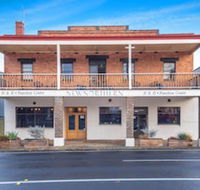 Northern Arts Hotel - Accommodation Cairns