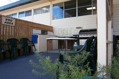 Kellys Motel Oakey - Accommodation Cairns 1