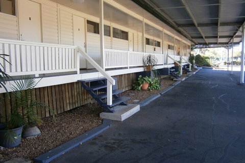 Kellys Motel Oakey - Accommodation Cairns 6