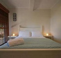 The Sirens - Accommodation Cairns