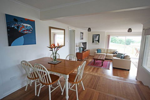 Seaview House Ulverstone - Accommodation Cairns 4