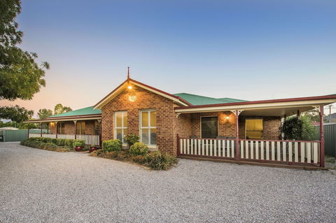 Colonial Court Villas - Accommodation Cairns 6