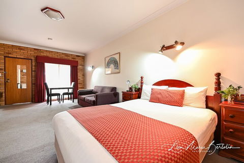 Narrandera Club Motor Inn - Accommodation Cairns 6
