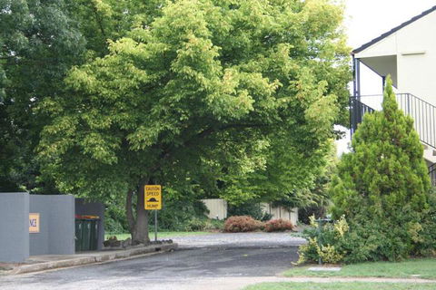 Blayney Leumeah Motel - Accommodation Cairns 4