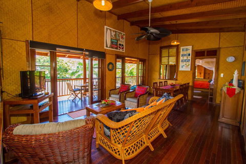 1770 Beach Shacks - Accommodation Cairns 6