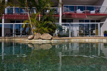 Anchorage - Accommodation Cairns 0