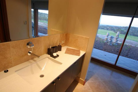 Almonta Park Lodge - Accommodation Cairns 6