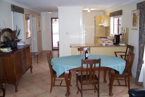 Limestone View Naracoorte - Accommodation Cairns 3