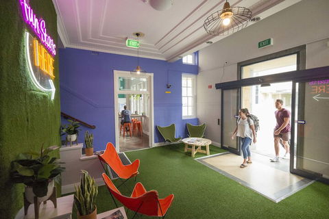 Perth City YHA Hostel - Accommodation Cairns 1