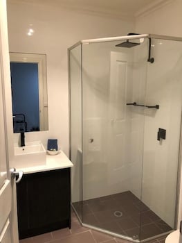Port Boutique Accommodation - Accommodation Cairns 5