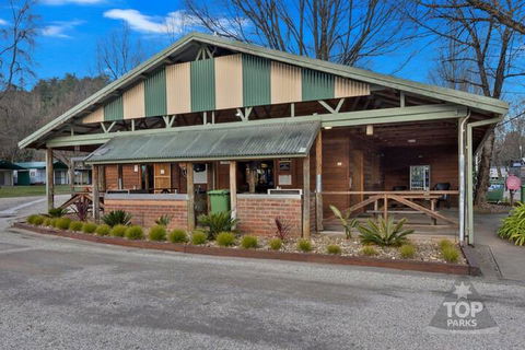Bright Caravan Park - Accommodation Cairns 1