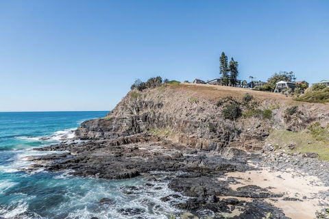 A PERFECT STAY - A Frame - Accommodation Cairns 1