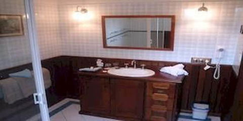 Walton House - Accommodation Cairns 3