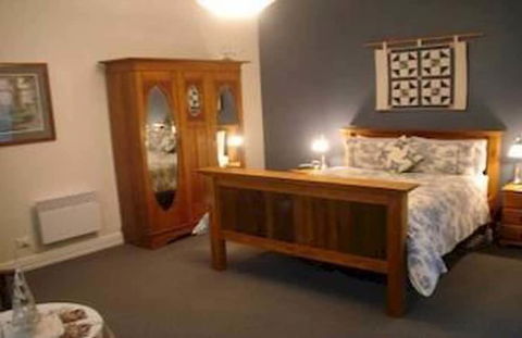 Walton House - Accommodation Cairns 4