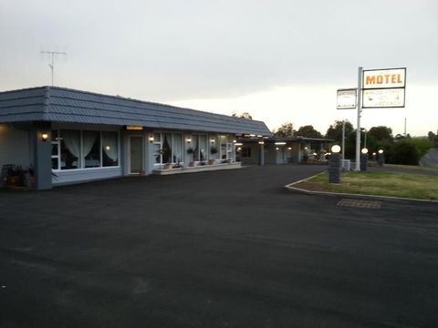 Yass Motel - Accommodation Cairns 1