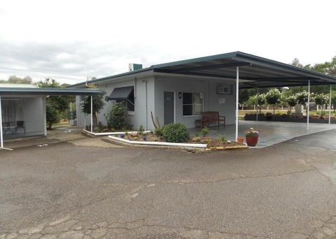 Yass Motel - Accommodation Cairns 0