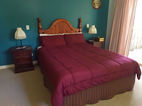 Tambaridge Bed And Breakfast - Accommodation Cairns 4