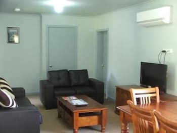 Seahorse Coastal Villas - Accommodation Cairns 3