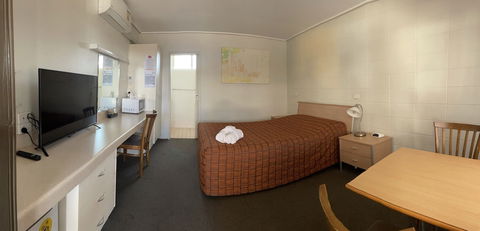 Rustyâ€™s Motel - Accommodation Cairns 2