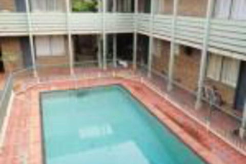 Stayinn Motel - Accommodation Cairns 0