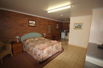 Rubyvale Motel & Holiday Units - Accommodation Cairns 4