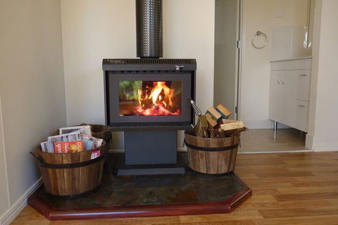 Bellthorpe Stays - Accommodation Cairns 5