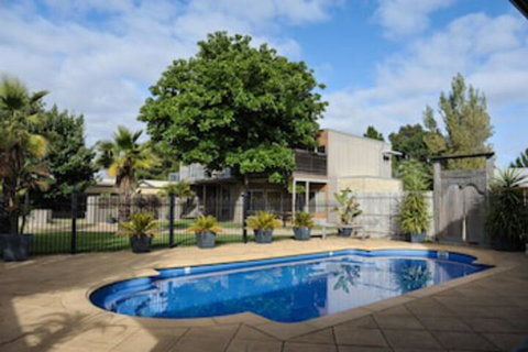 Barossa Valley Apartments - Accommodation Cairns 0