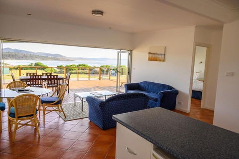 White Sands Estate - Accommodation Cairns 3