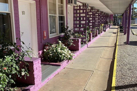 Paddle Steamer Motel - Accommodation Cairns 4