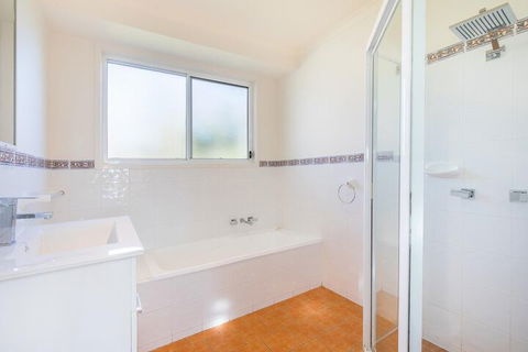 Breeze In Mollymook - Accommodation Cairns 7
