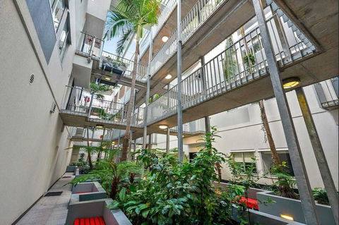 Miro Apartments - Accommodation Cairns 1