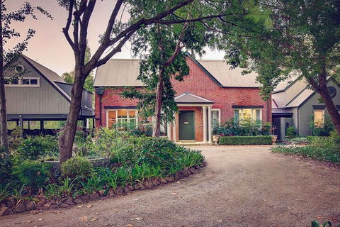 Evanslea Luxury Boutique Accommodation - Accommodation Cairns 1